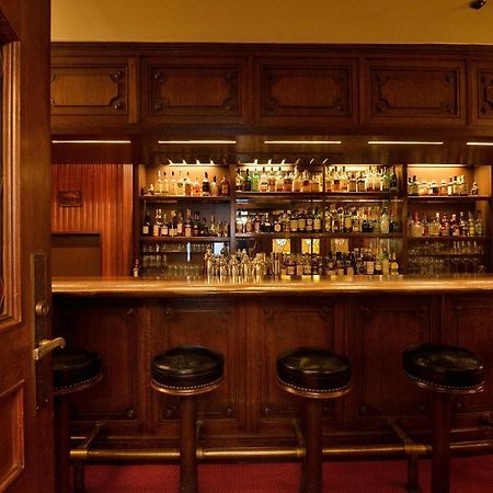Hilltop Hotel Токио Екстериор снимка